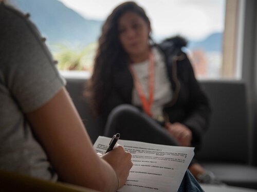 Cinco trayectorias cuestionan la atención a la salud mental grave en Bogotá