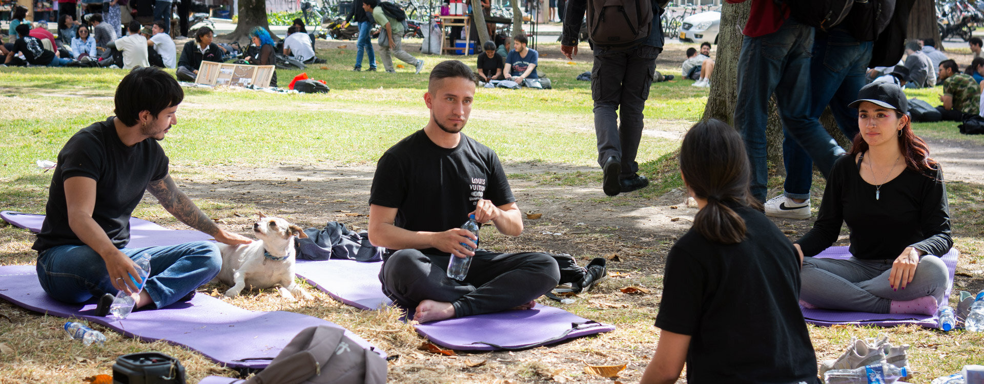 Yoga “Cuerpos en expansión UNAL Sede Bogotá. Foto: María Fernanda Londoño, Unimedios.